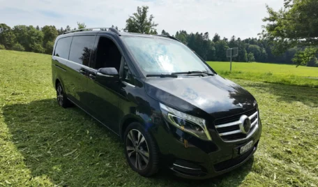 Mercedes-Benz V250